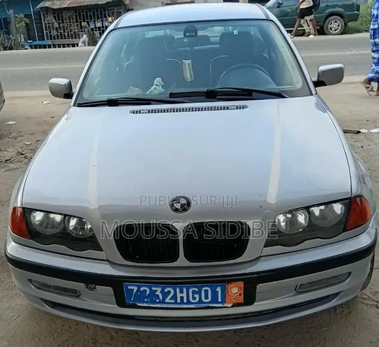 BMW 3 Series 2004 Gris