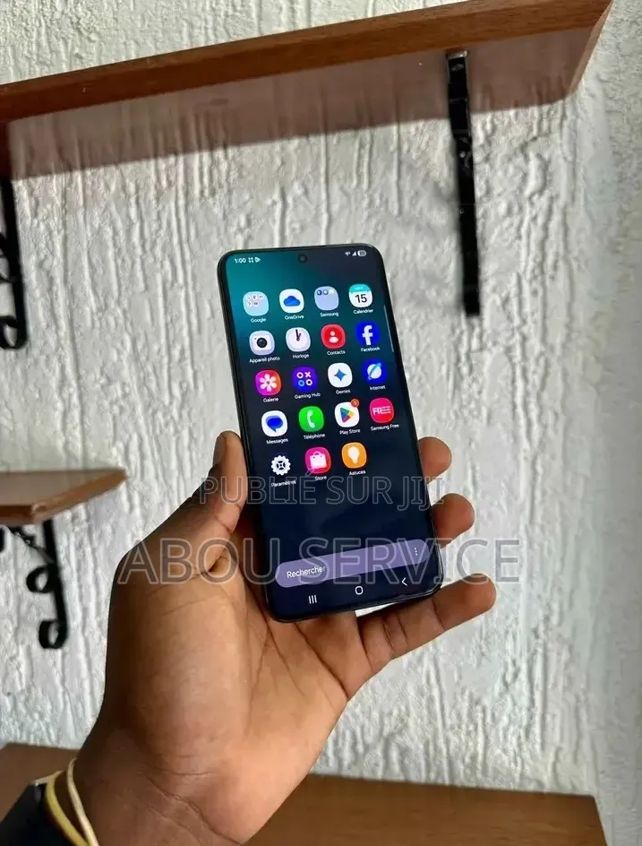 Nouveau Samsung Galaxy S22+ 5G 256 GB Autre