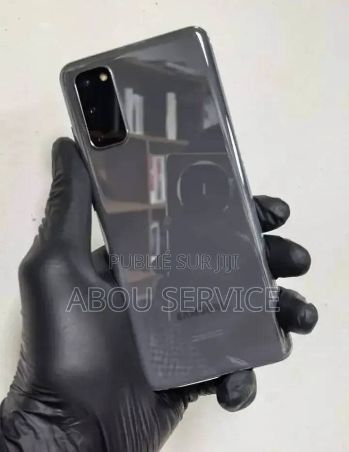 Nouveau Samsung Galaxy S20 128 GB Autre