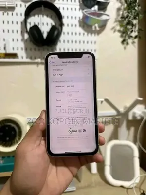Nouveau Apple iPhone XR 64 GB Autre