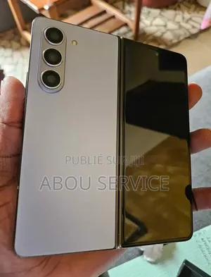 Nouveau Samsung Galaxy Z Fold 5 512 GB Autre