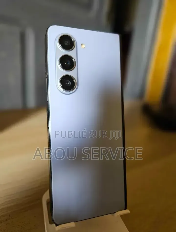 Nouveau Samsung Galaxy Z Fold 5 512 GB Autre