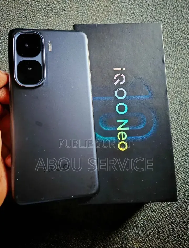 Nouveau Vivo iQOO 10 Pro 512 GB Autre