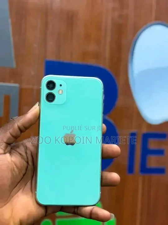 Nouveau Apple iPhone 11 64 GB Autre