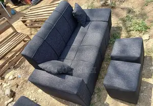 Canapé DISPONIBLE