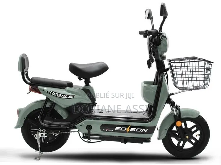 C'est Un Scooter Électrique Urbain