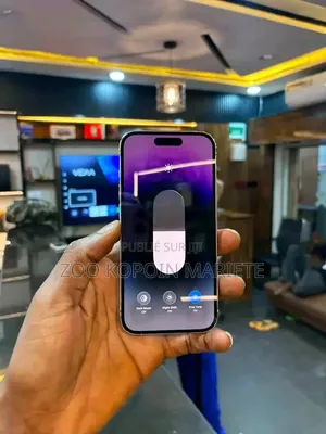 Nouveau Apple iPhone 14 Pro 128 GB Blanc
