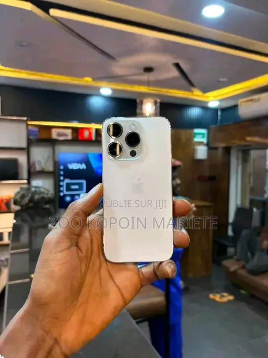 Nouveau Apple iPhone 14 Pro 128 GB Blanc