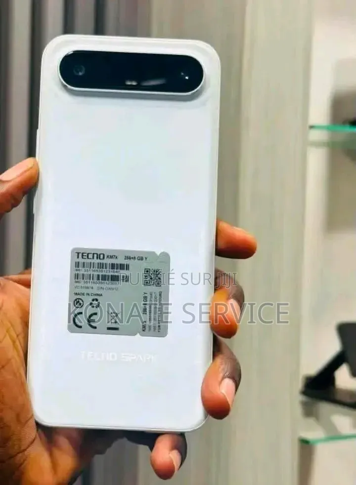 Nouveau Tecno Camon Slim 256 GB Autre