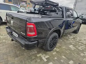 RAM 1500 2021 Blanc