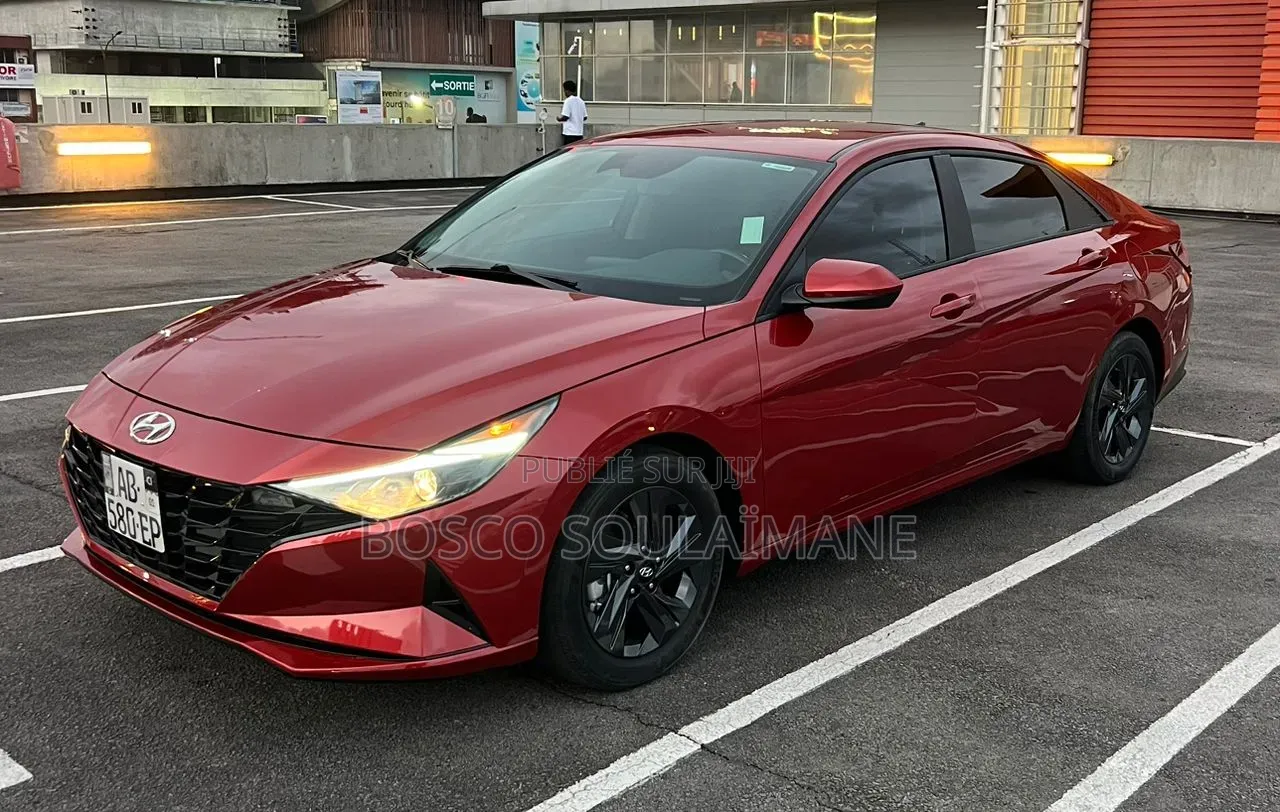 Hyundai Elantra Limited 2022 Autre
