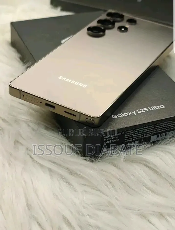 Nouveau Samsung Galaxy S25 Ultra 512 GB Autre