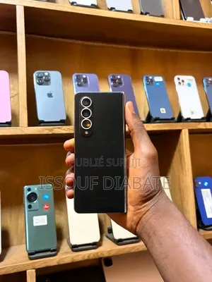 Nouveau Samsung Galaxy Z Fold4 512 GB Autre