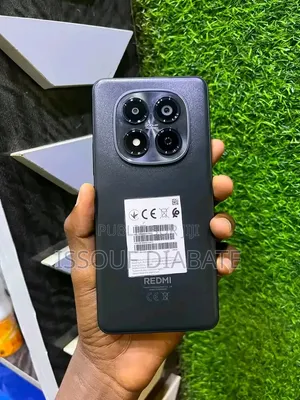 Nouveau Xiaomi Redmi 15 5G 256 GB Autre