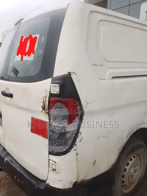 Hyundai H200 2013 Blanc