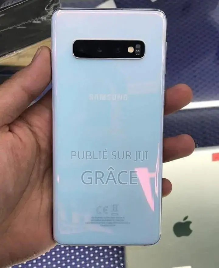 Nouveau Samsung Galaxy S10 128 GB Noir