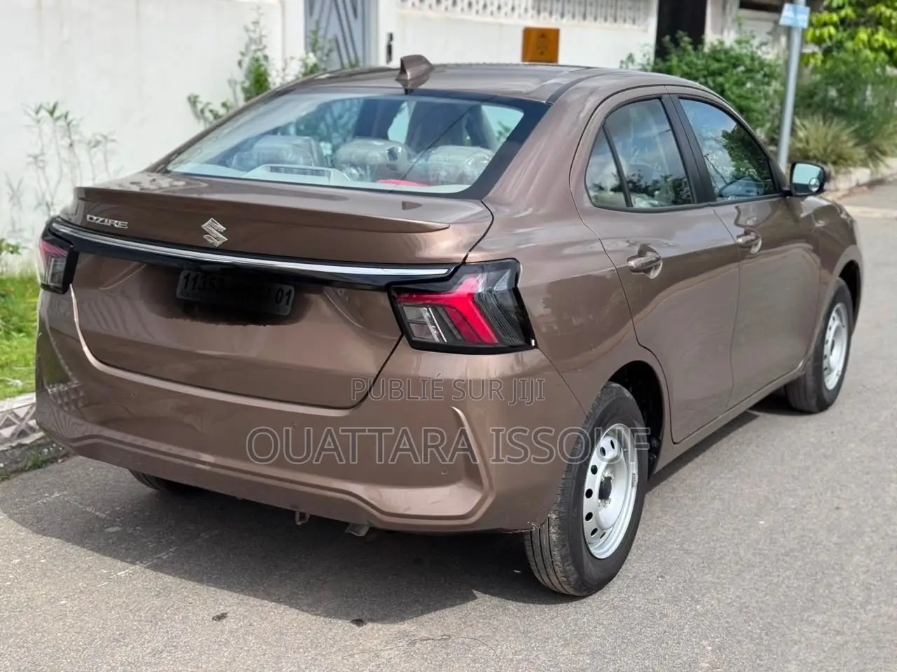 Suzuki Dzire 2025 Gris