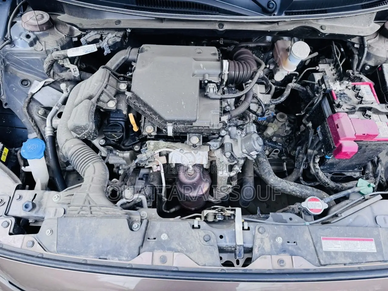 Suzuki Dzire 2025 Gris