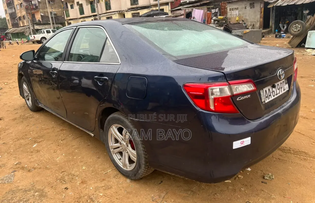 Toyota Camry 2015 Bleu