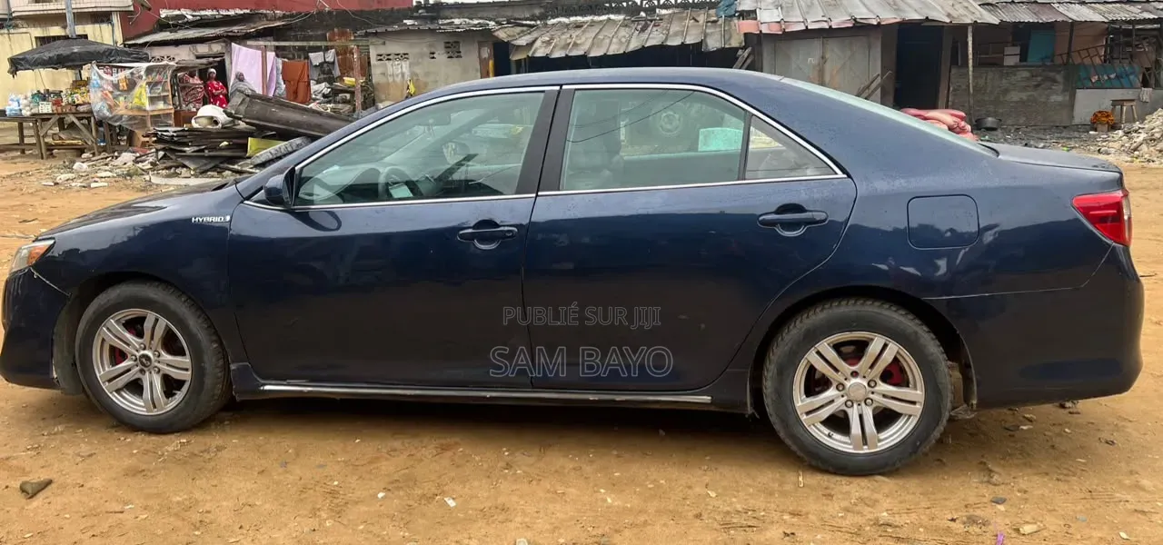 Toyota Camry 2015 Bleu