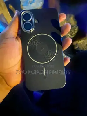 Nouveau Apple iPhone 16 512 GB Noir