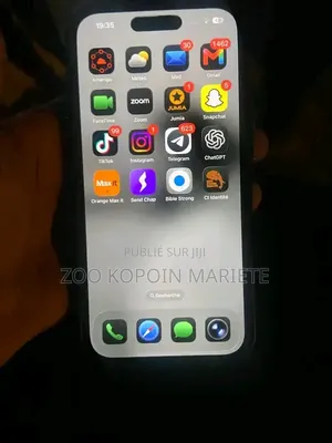Nouveau Apple iPhone 16 512 GB Noir