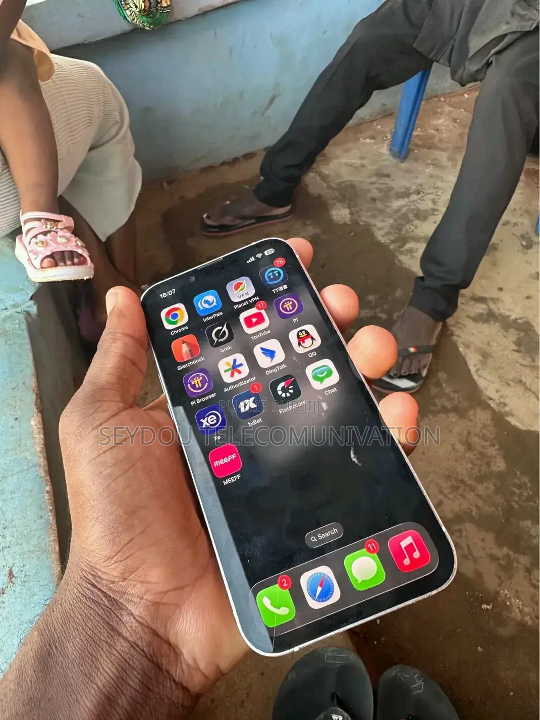 Nouveau Apple iPhone 13 128 GB Blanc