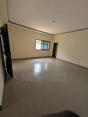 4chbre Villa dans Grâces Immobilier, Bingerville à Louer