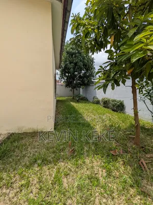 4chbre Villa dans Grâces Immobilier, Bingerville à Louer