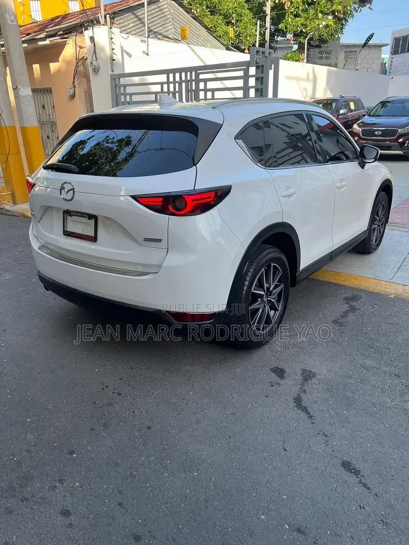 Mazda CX-5 2018 Blanc cassé