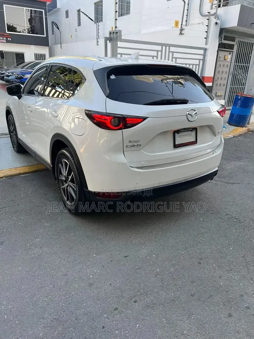 Mazda CX-5 2018 Blanc cassé