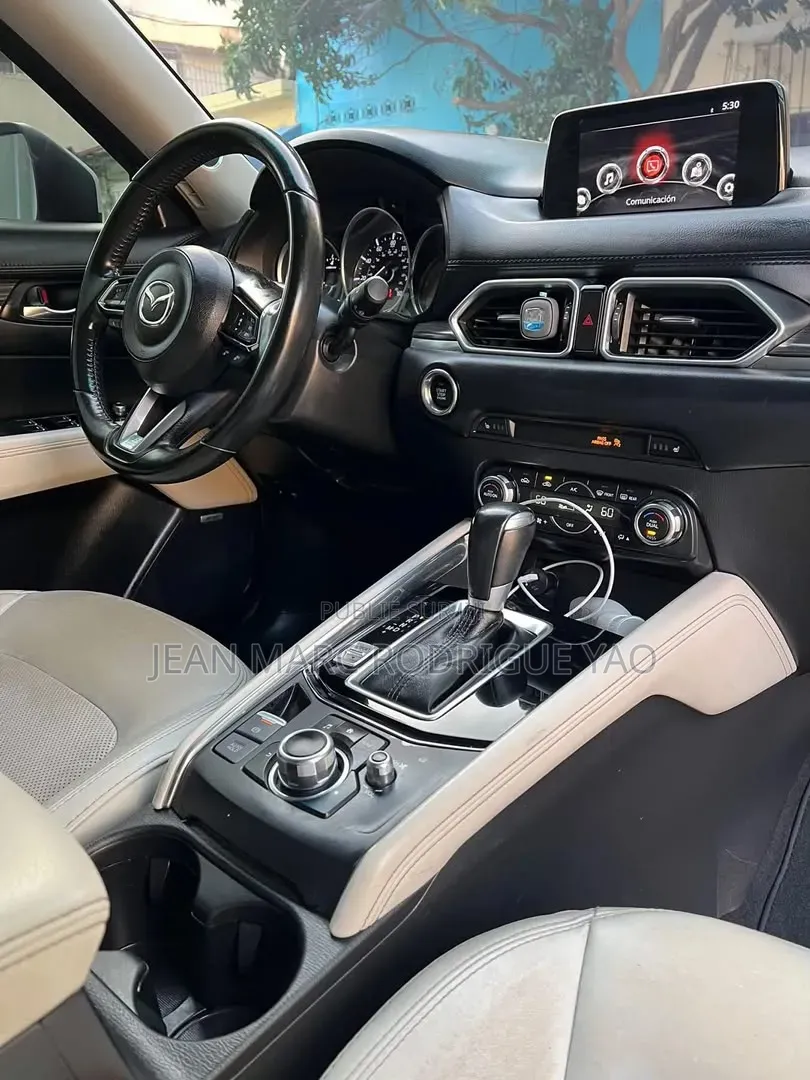 Mazda CX-5 2018 Blanc cassé