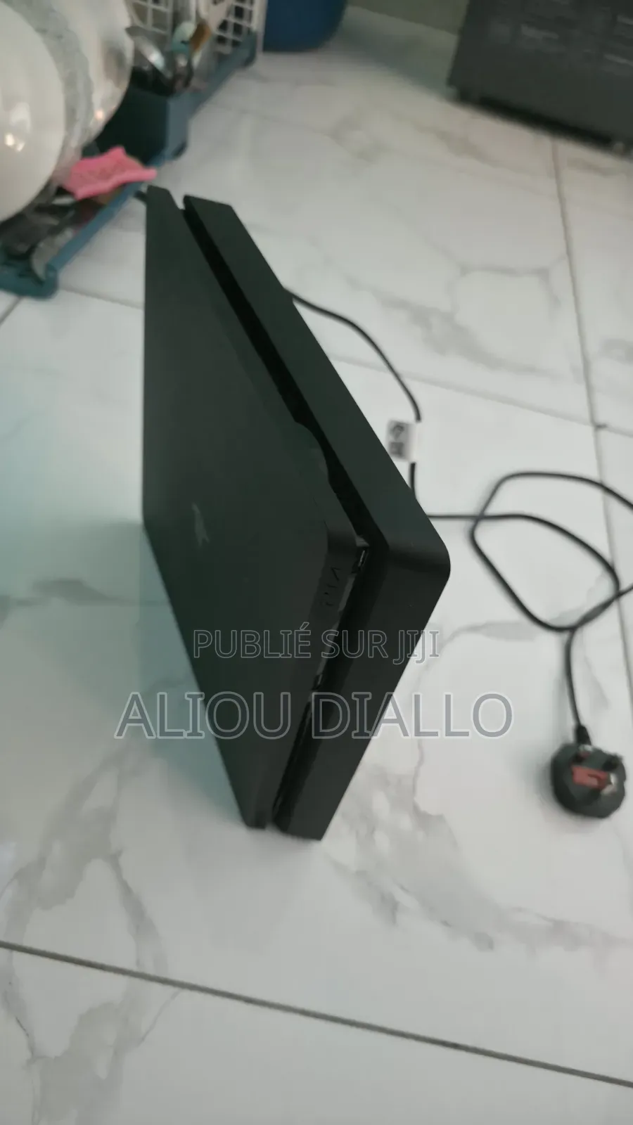 PlayStation 4 Slim