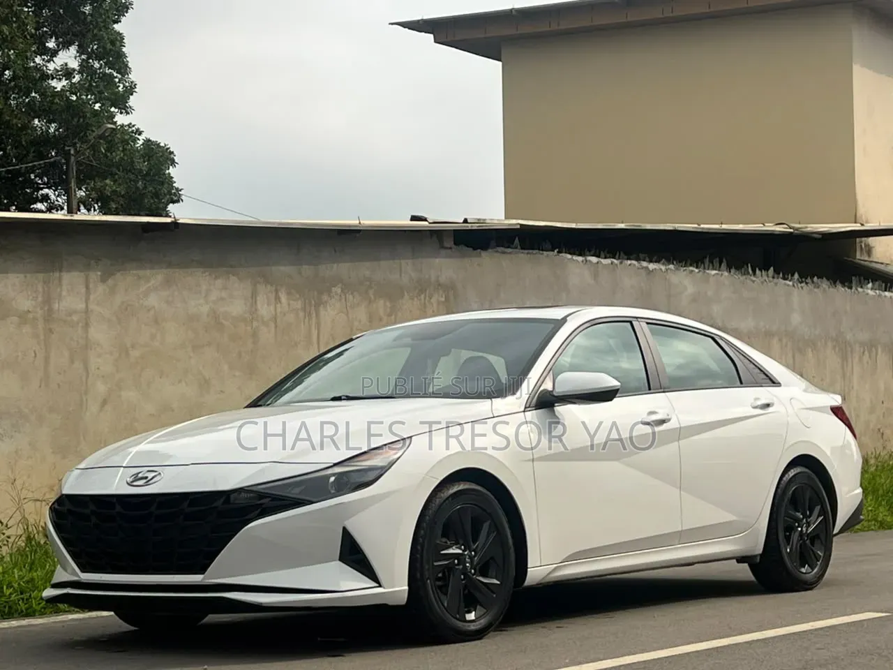 Hyundai Elantra Limited 2021 Blanc