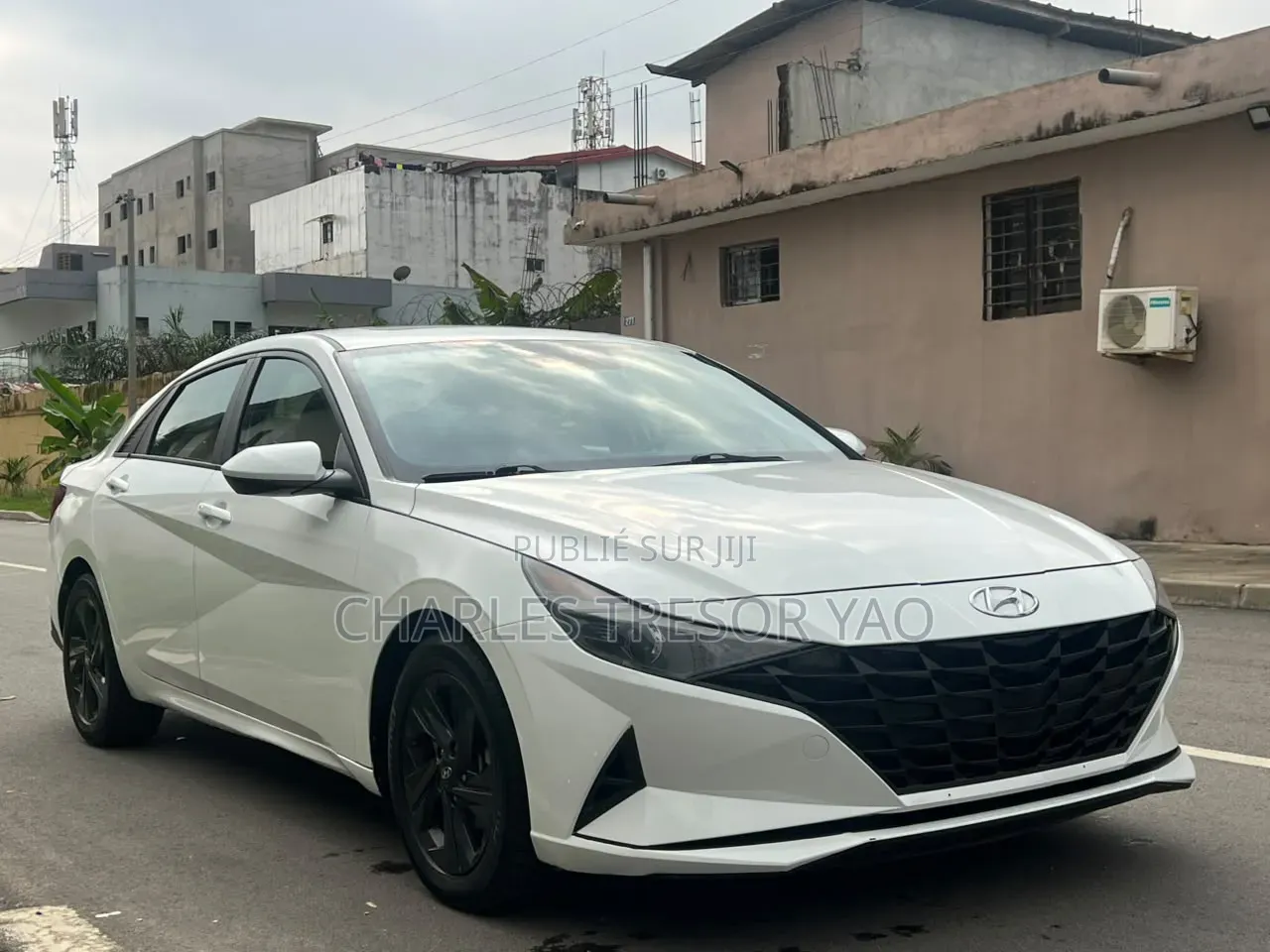 Hyundai Elantra Limited 2021 Blanc