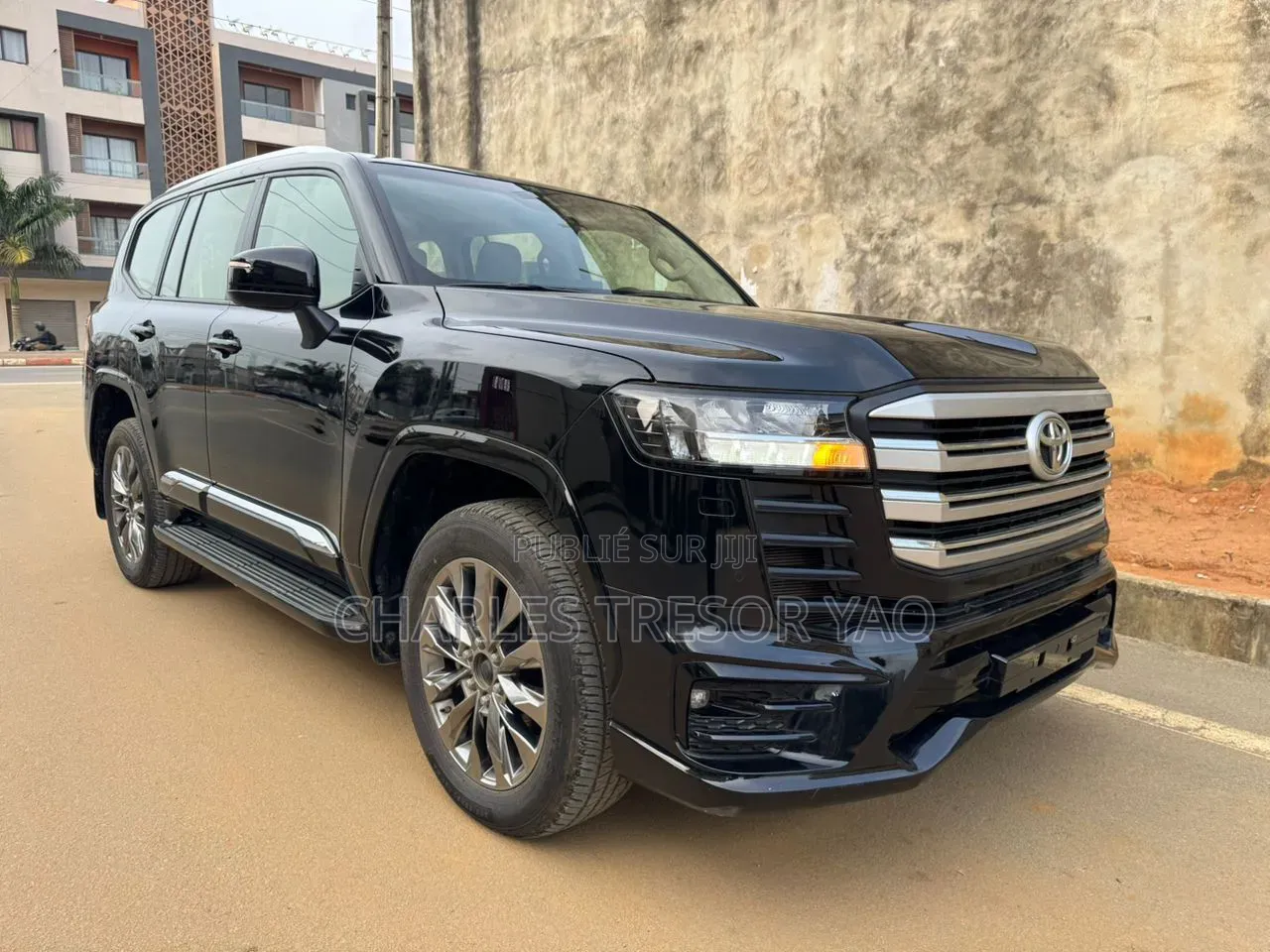 Toyota Land Cruiser 2024 Noir