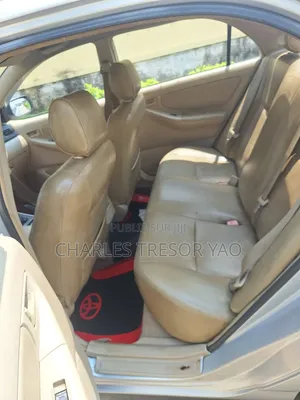 Toyota Corolla L 4dr Sedan (1.8L 4cyl 4A) 2015 Gris