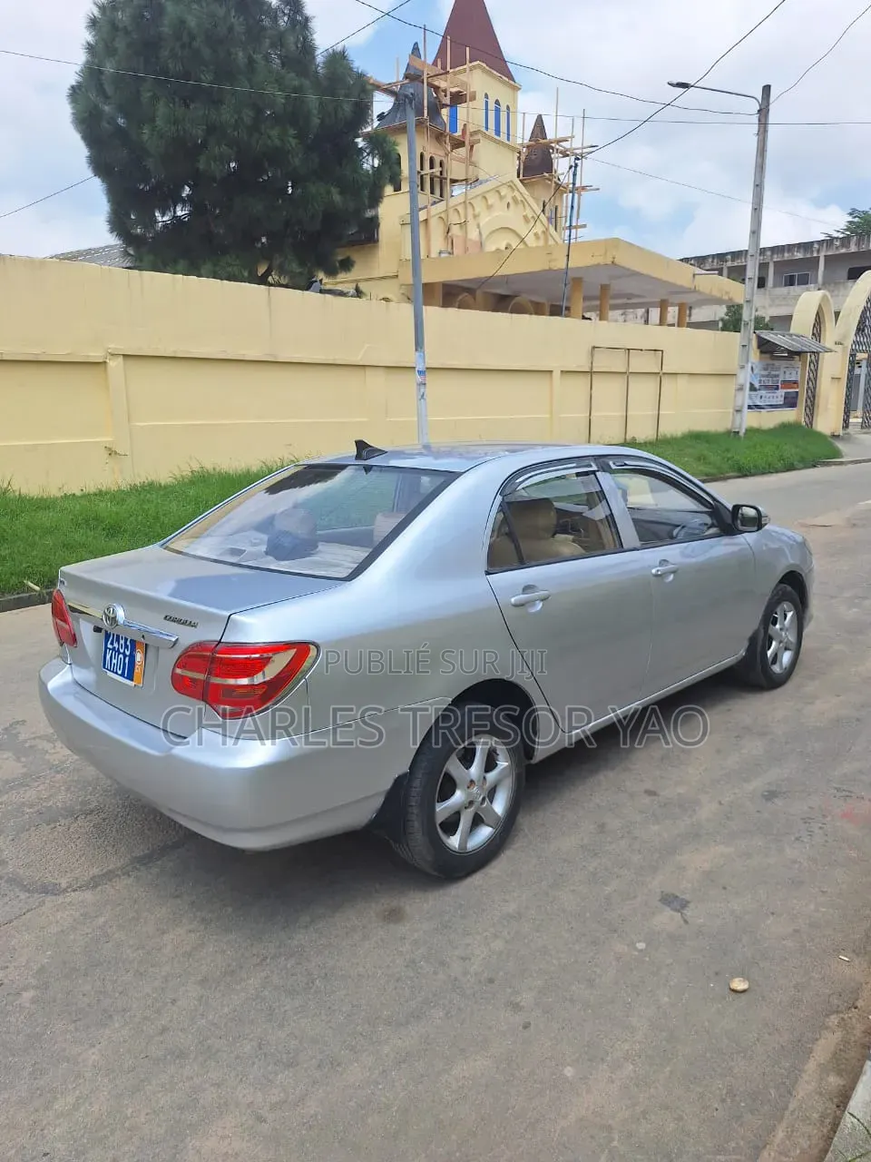 Toyota Corolla L 4dr Sedan (1.8L 4cyl 4A) 2015 Gris