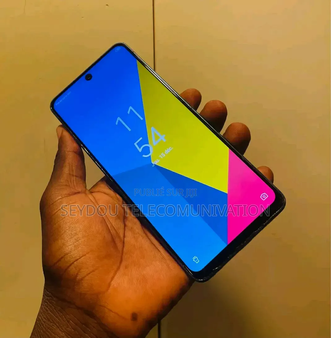 Nouveau Tecno Camon 19 Pro 128 GB Vert