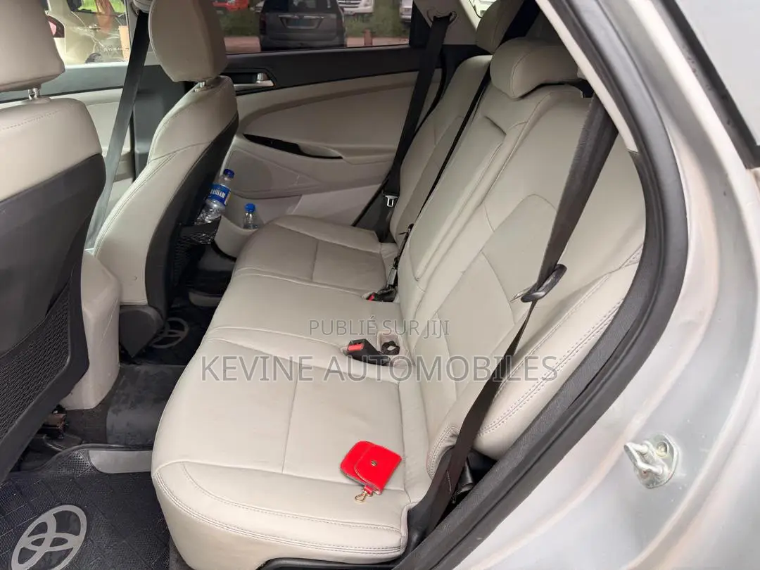 Hyundai Tucson 2021 Gris