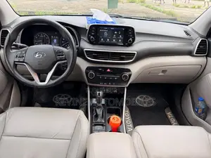 Hyundai Tucson 2021 Gris