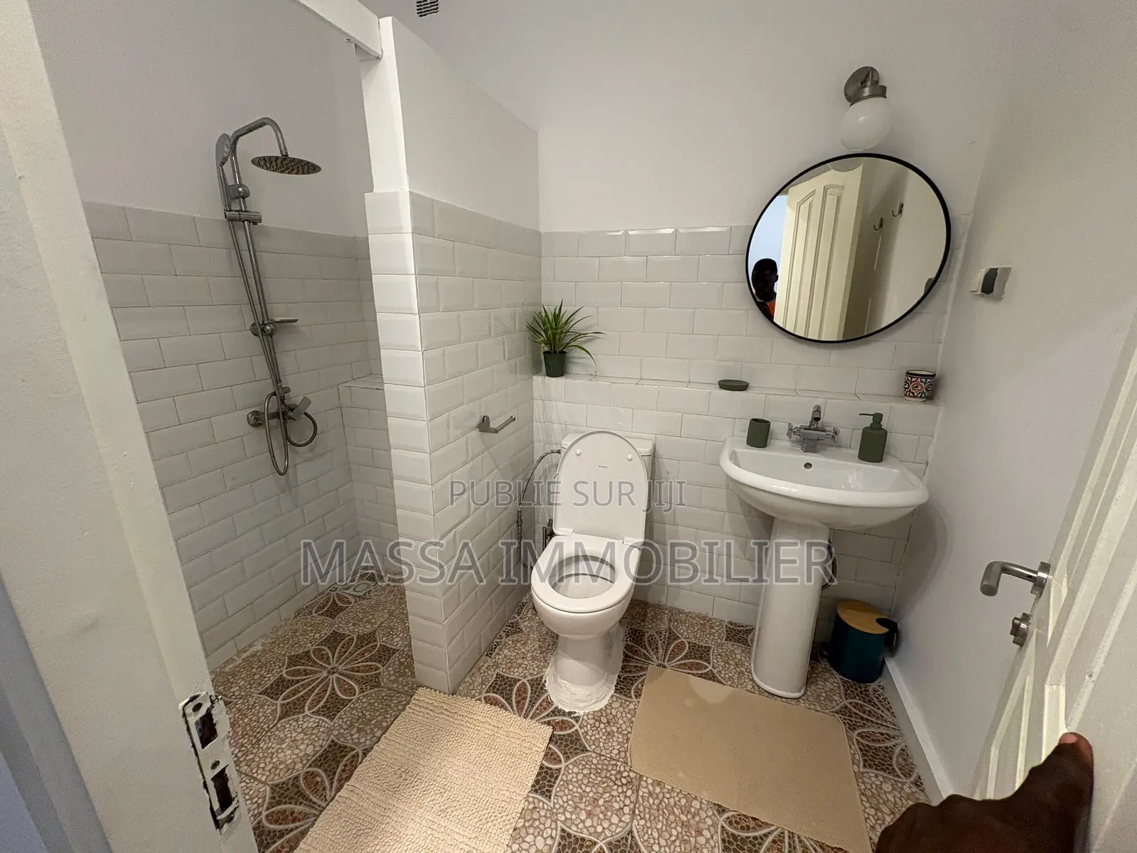 2chbre Appartement dans Massa Immobilier, Cocody à Vendre