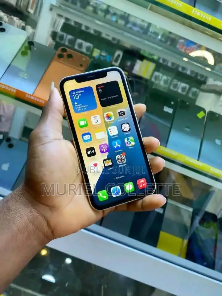 Nouveau Apple iPhone XR 64 GB Jaune