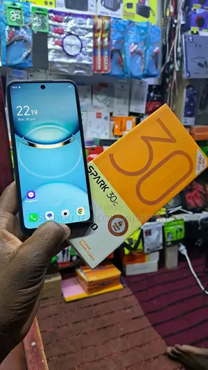 Nouveau Tecno Spark 30C 128 GB Noir