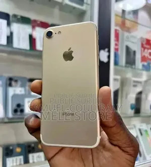 Nouveau Apple iPhone 7 Plus 32 GB Blanc