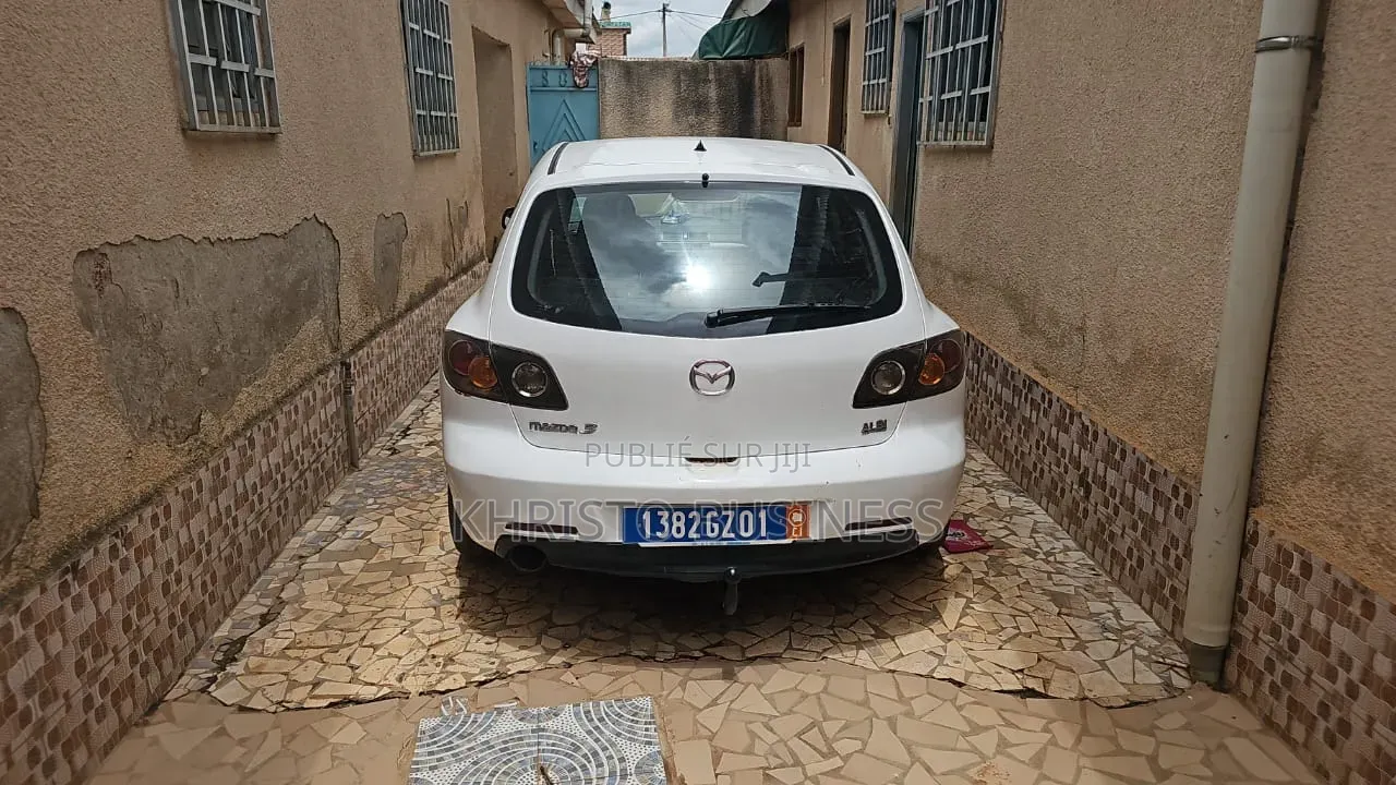 Mazda 3 2005 Blanc