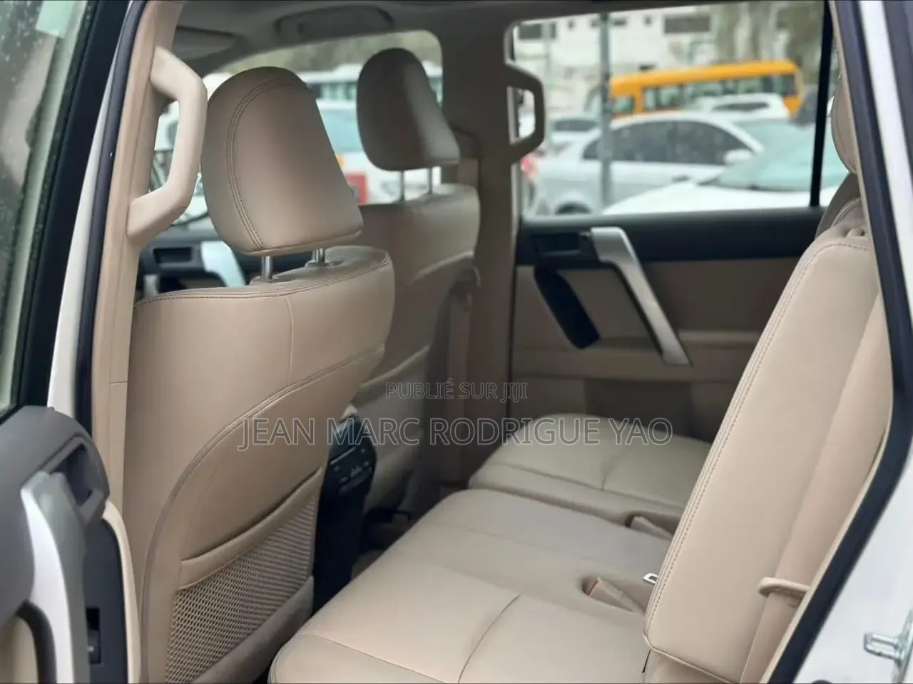 Toyota Land Cruiser Prado 2022 Blanc cassé