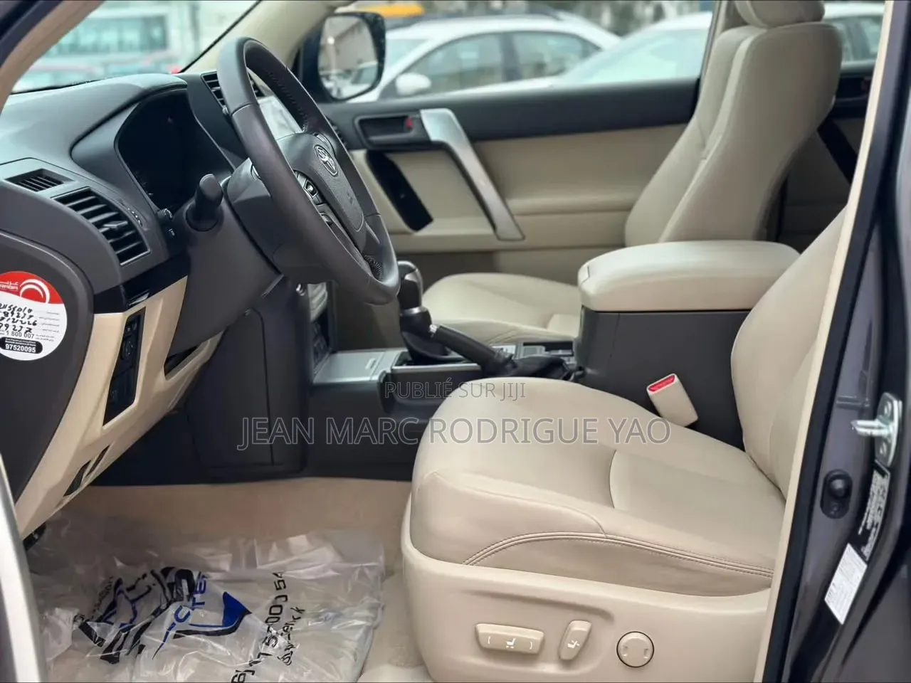 Toyota Land Cruiser Prado 2022 Noir
