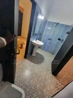Meublé 7chbre Duplex dans Zié Multi-Service, Cocody à Vendre