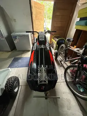 En VENTE Jetski À Bras Année 2016-2017